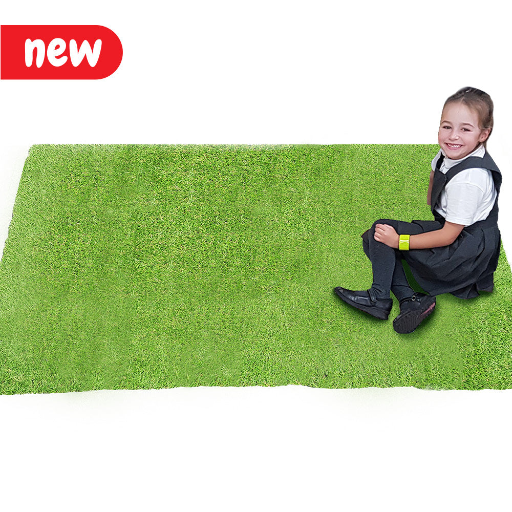 Artificial, durable grass shapes suitable for indoor or outdoor use. Children can enjoy the sensorial experience while learning about shape, counting, and size. 200 x 100cm play mat