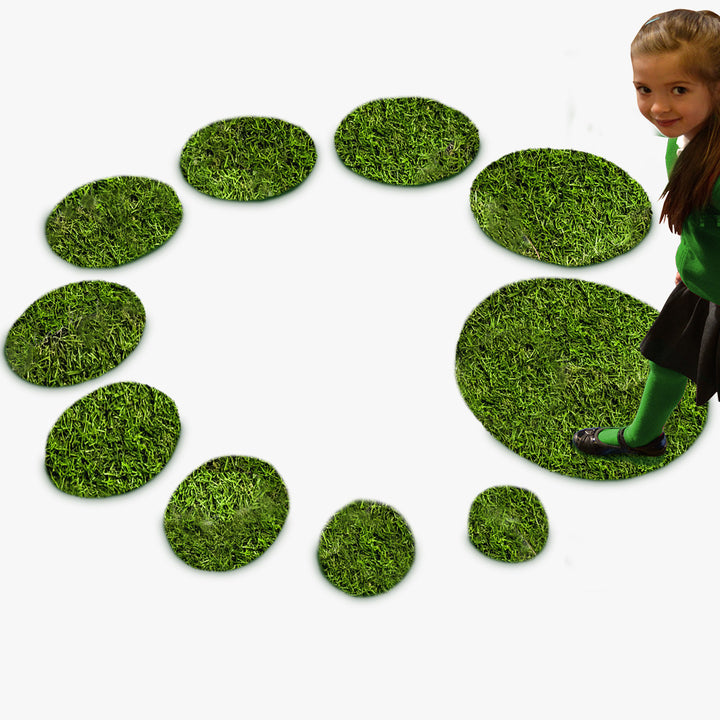 Artificial, durable grass shapes suitable for indoor or outdoor use. Children can enjoy the sensorial experience while learning about shape, counting, and size. Sizes range from approximately 15 cm to 60 cm in diameter.