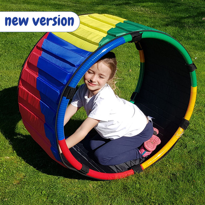 Roller Tunnel Turning Wheel. Experience the joy of the padded rolling ring, a dynamic tool fostering children's balance and coordination skills. Sized at 90 cm in diameter and 50 cm in depth, it's perfect for ages 3 and up. Roll into hours of engaging pla