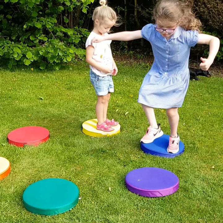 Step and Sounds pads are ideal for developing balance, identification, and sequencing skills. Among the pads, only three produce sounds. The wipeable fabric tops feature a durable non-slip base, suitable for both indoor and outdoor (dry conditions) use. P