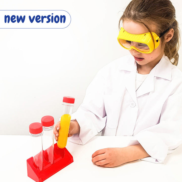 Clear durable plastic test tubes with screw on caps and matching stand. Young children can investigate simple experiments; from&nbsp;mixing oil and water to watching a bean grow into a plant, the possibilities are endless! Ideal for any young scientist.