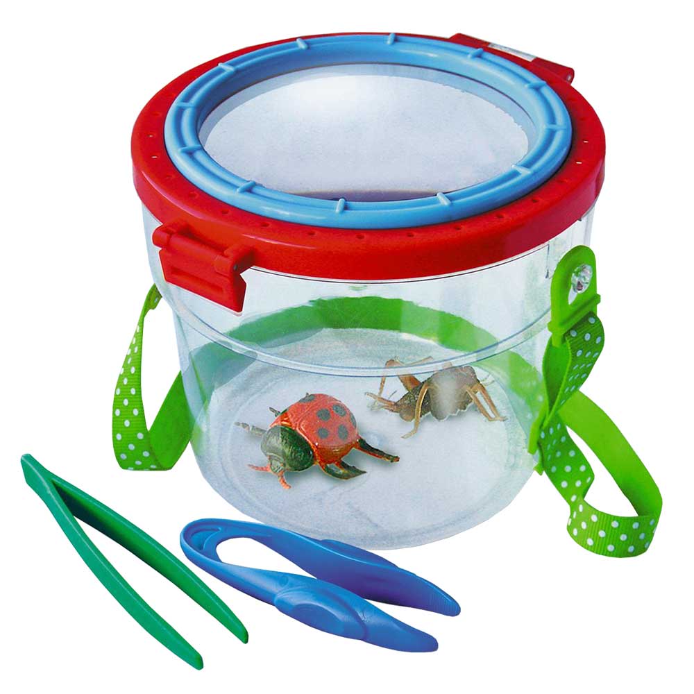 Giant Magnifying Pot offers an up-close view of tiny creatures with its 2.5x magnifying lid featuring air holes. Use it to collect and examine insects, leaves, fossils, and more. It also functions as a mini aquarium for tadpoles and small fish. Complete with an adjustable, detachable strap and 2 tweezers for convenient handling